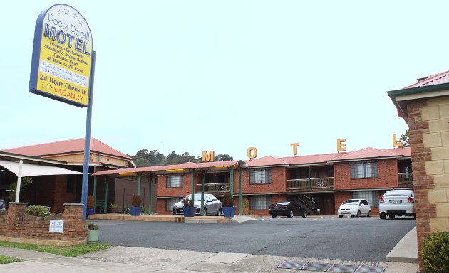 Poet's Recall Motel heritage building exterior in Gundagai